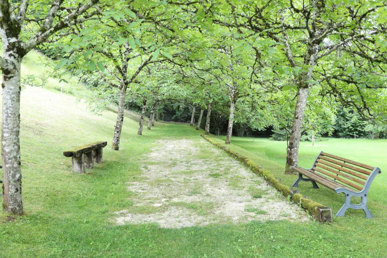 Le DOMAINE de MERLANDE -demeure de charme avec piscine chauffée La Lande  Exterior foto